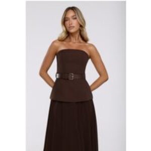 Crisp Lines Strapless Top Brown