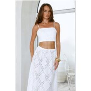 Ocean Air Oasis Crop Top White