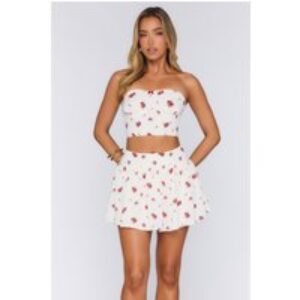 Dainty In Bloom Strapless Crop Top Floral