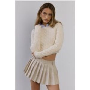 The Exclusive Cable Knit Sweater Cream